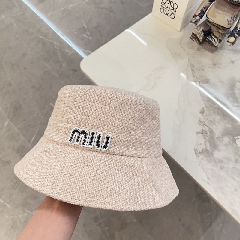 MIUMIU